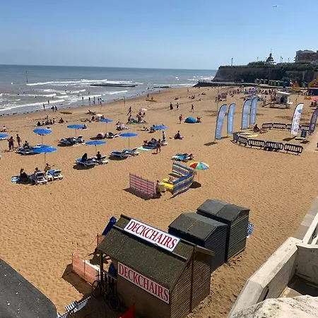 Pierremont En-Suite Rooms Broadstairs Exterior photo
