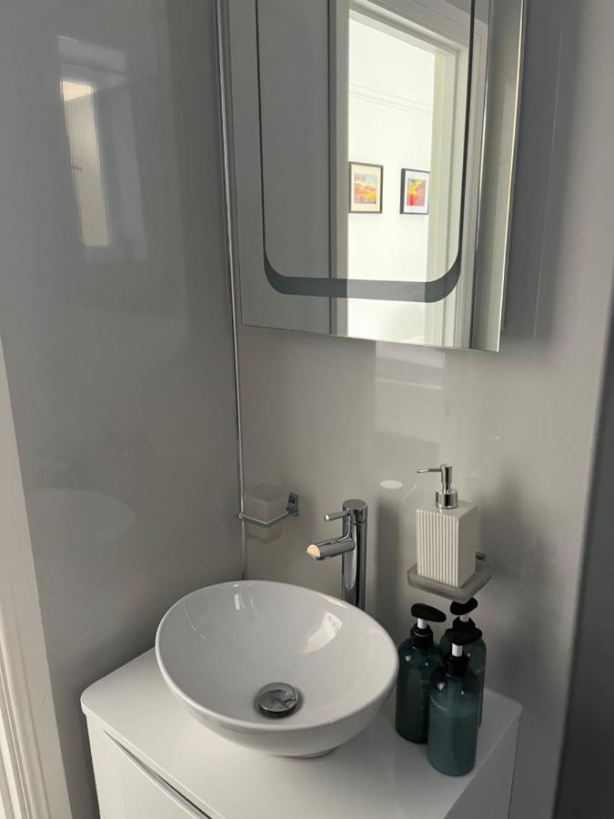 Pierremont En-suite Homestay